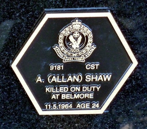Allan SHAW - Woonona Cemetery