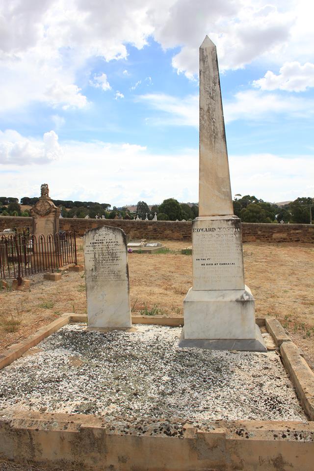 Sgt Edmund Parry & Senior Constable Edward Webb-Bowen graves