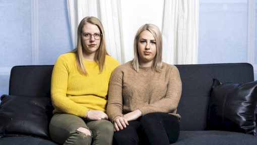 Ariarne Bunyan and her sister Tamara Farrell lost their mum to an accidental prescription overdose. Picture: Dion Georgopoulos