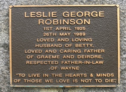 Leslie George ROBINSON - NSWPF - Died 26 May 1989 - Cremation plaque